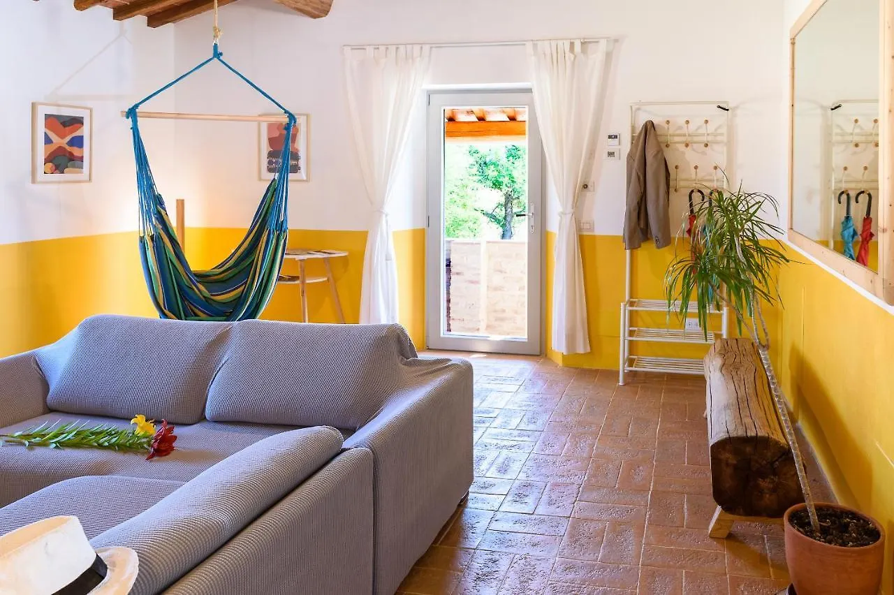 Bed & Breakfast Tenuta La Santissima San Rocco a Pilli