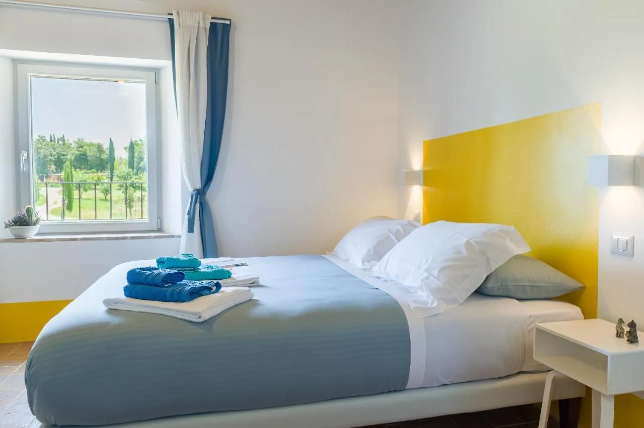 *** Bed & Breakfast Tenuta La Santissima San Rocco a Pilli Italy