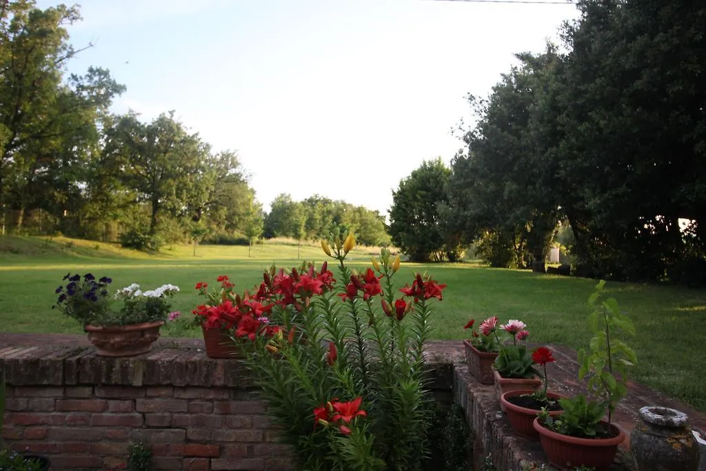 *** Bed & Breakfast Tenuta La Santissima San Rocco a Pilli Italy