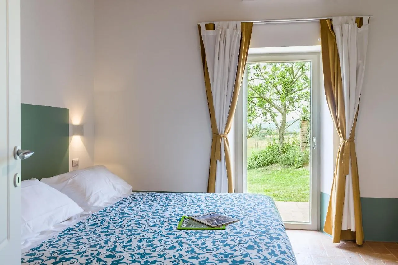 Bed & Breakfast Tenuta La Santissima San Rocco a Pilli
