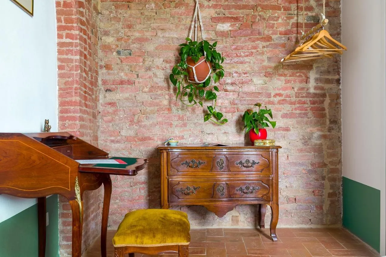 *** Bed & Breakfast Tenuta La Santissima San Rocco a Pilli Italy